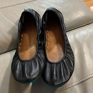 Tieks Black size 9 with case for travel